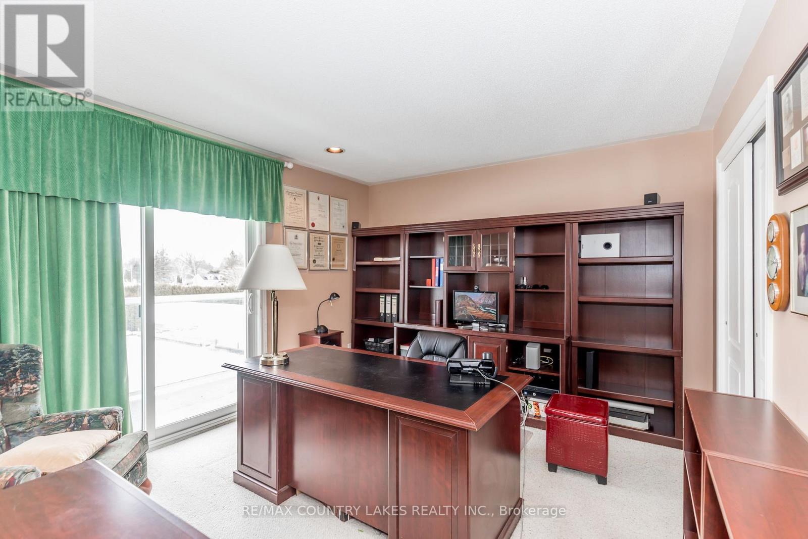 98 Turtle Path, Ramara (Brechin), Ontario  L0K 1B0 - Photo 37 - S12360734