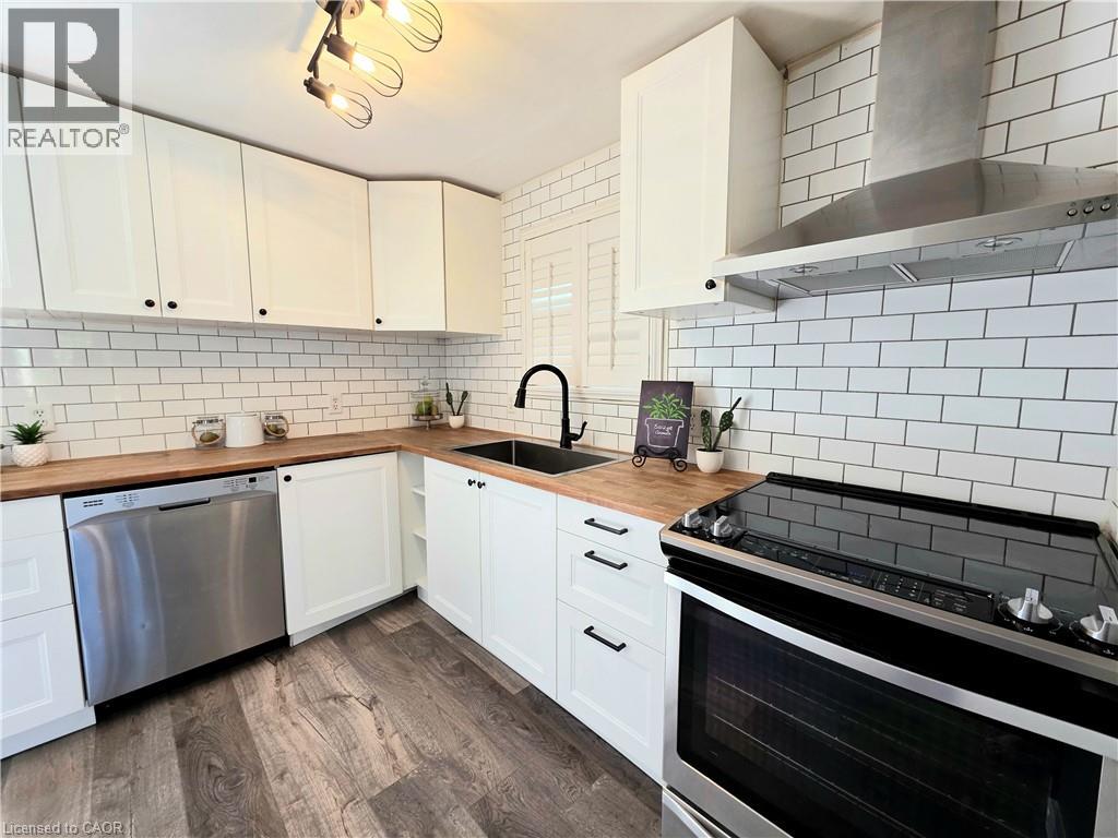 Property at 995 ELGIN Street N image 5