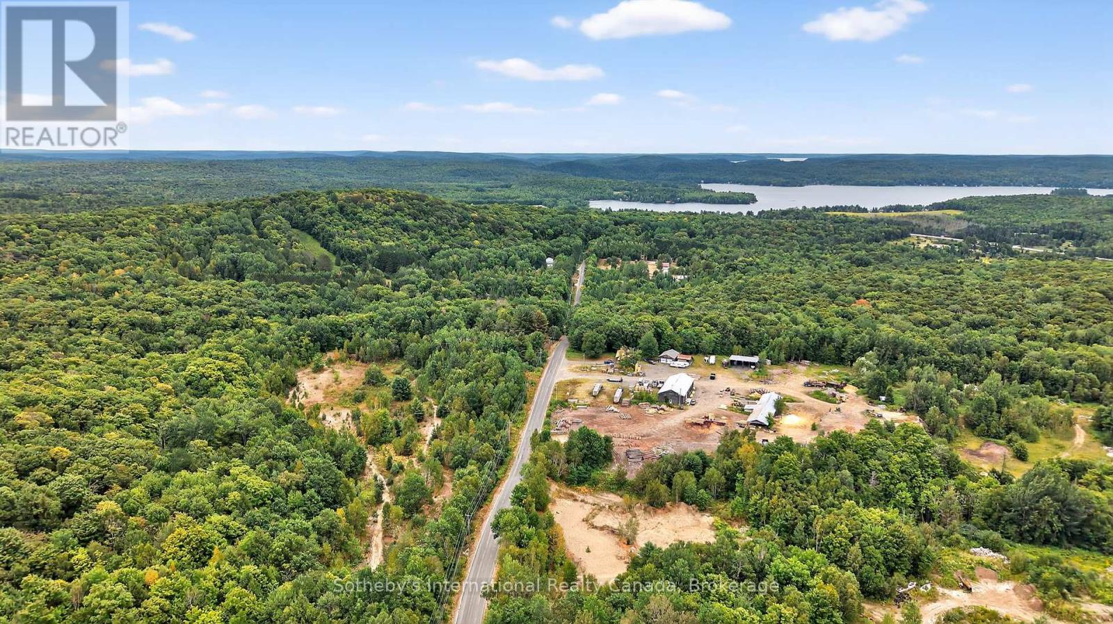 1132 Limberlost Road, Lake Of Bays, Ontario  P1H 2J6 - Photo 40 - X12359395