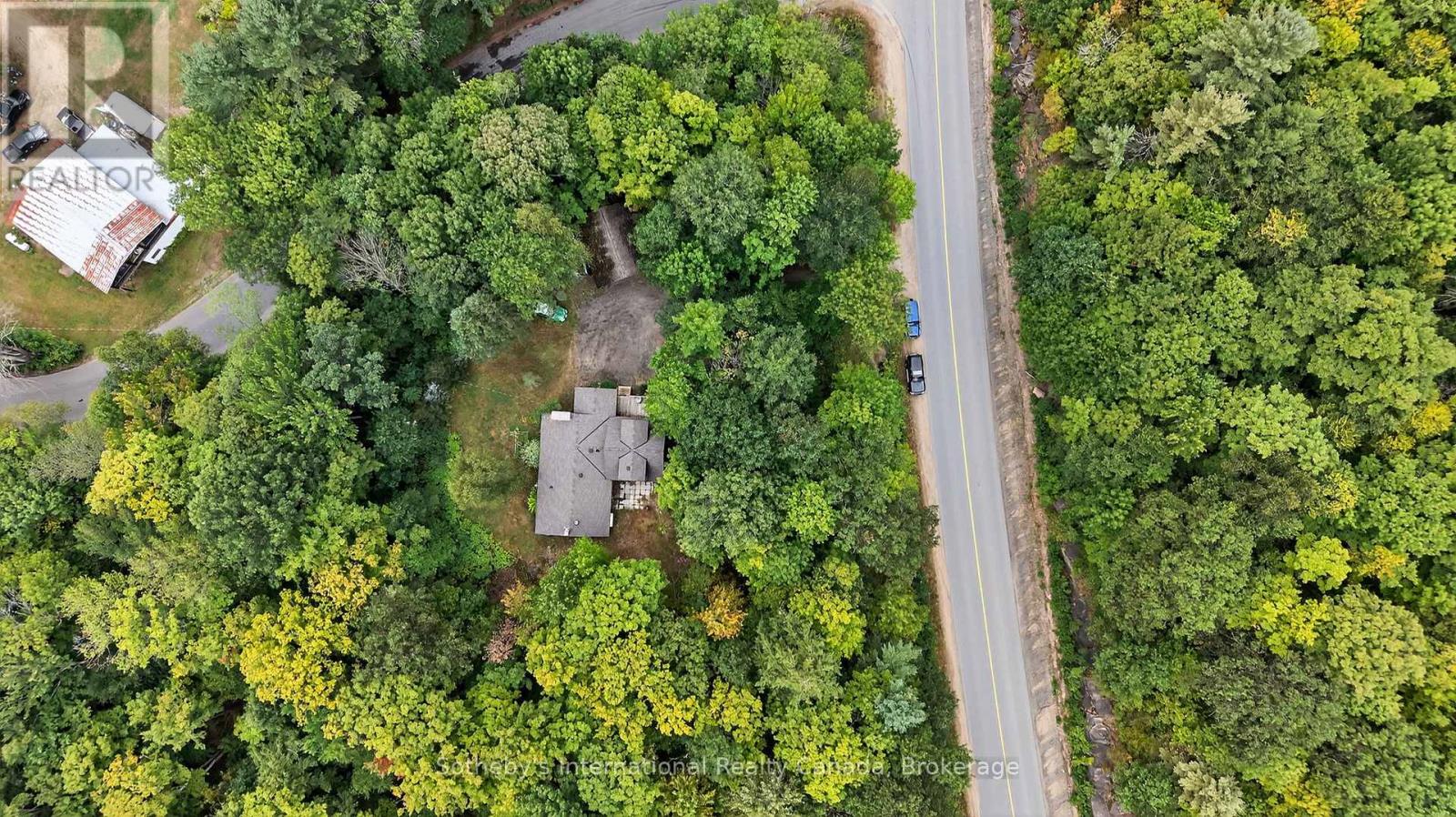 1132 Limberlost Road, Lake Of Bays, Ontario  P1H 2J6 - Photo 46 - X12359395