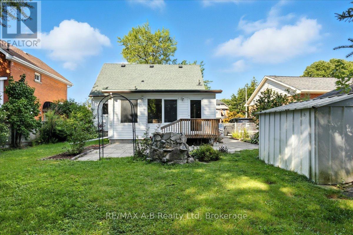 75 Youngs Street, Stratford, Ontario  N5A 1J5 - Photo 28 - X12360751