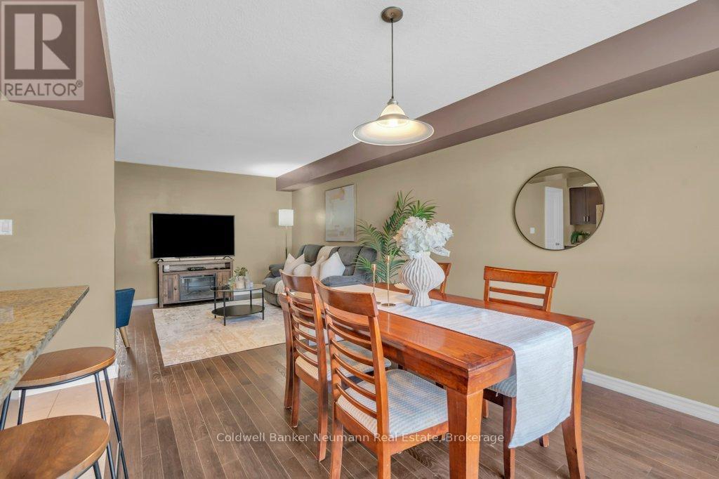14 Jeffrey Drive, Guelph, Ontario  N1E 0L6 - Photo 9 - X12353214