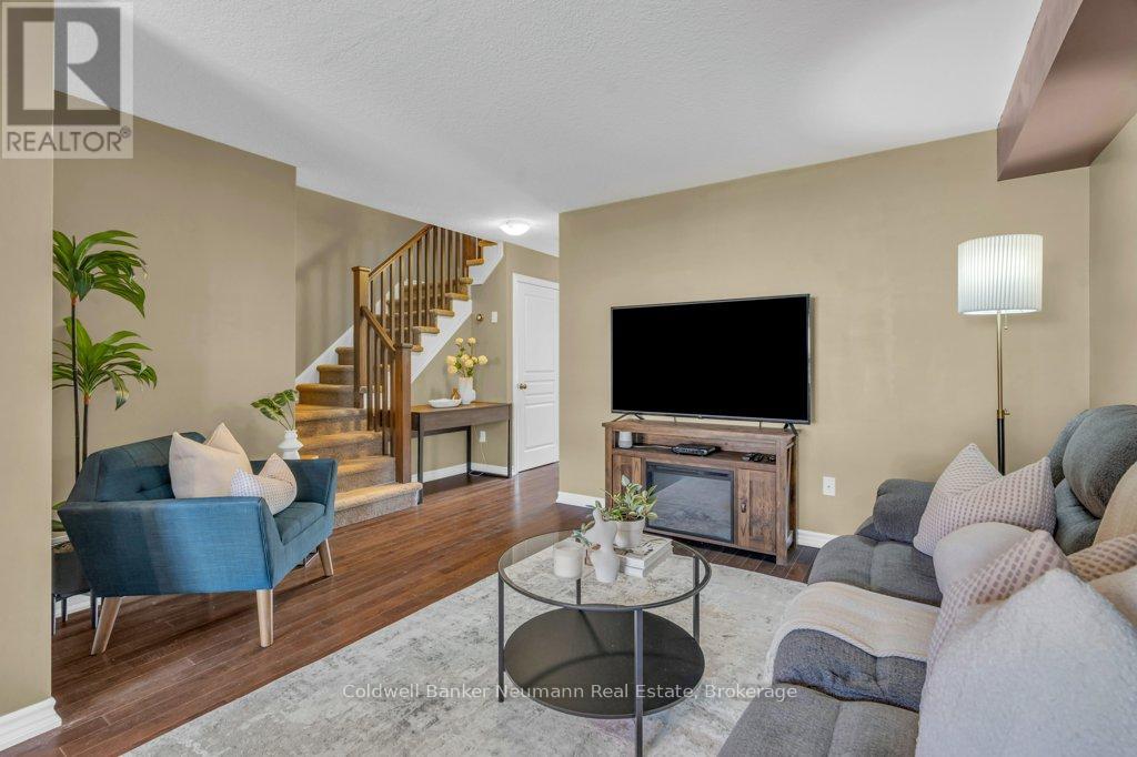 14 Jeffrey Drive, Guelph, Ontario  N1E 0L6 - Photo 8 - X12353214