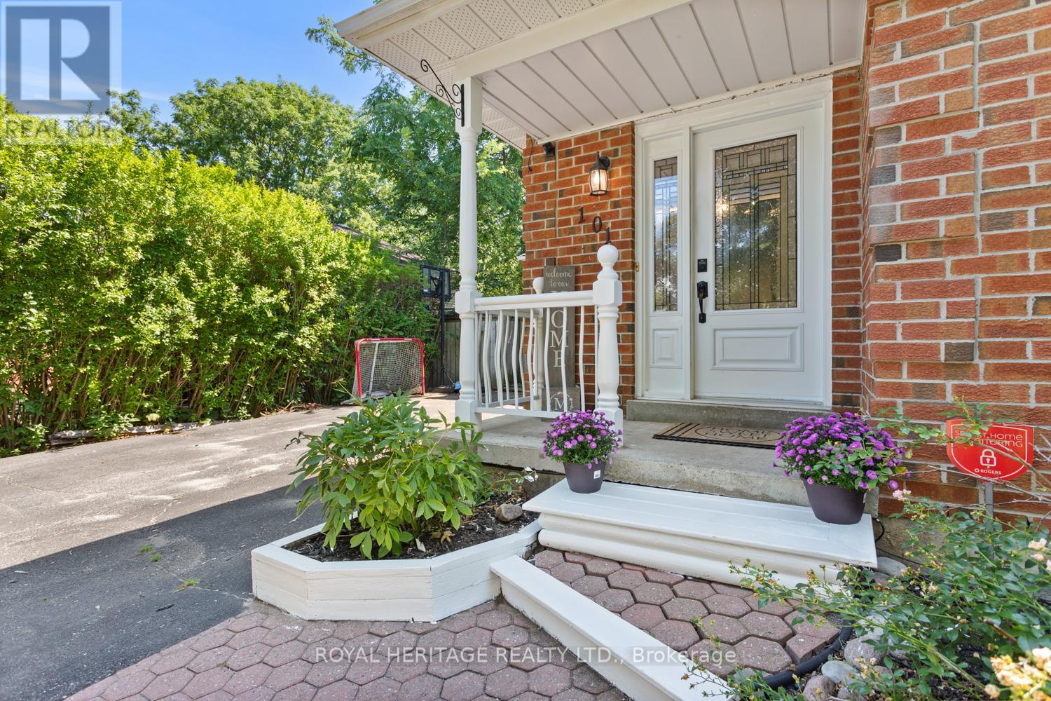 Property at 101 HART BOULEVARD image 4