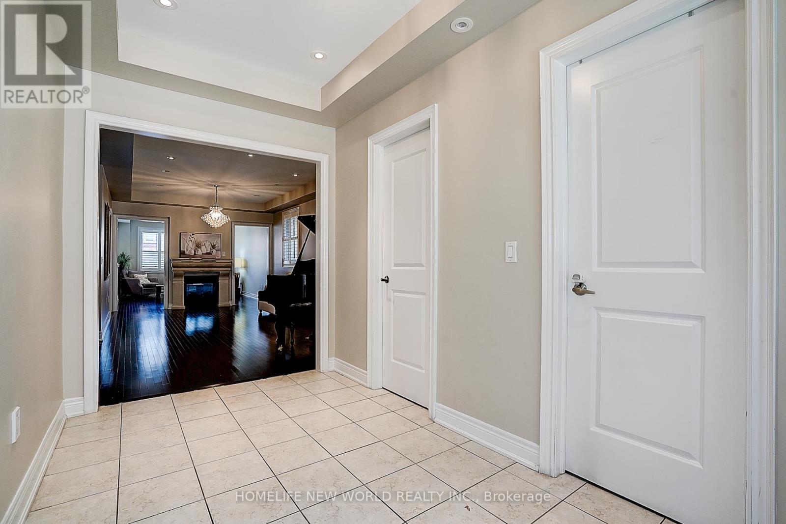 Property at 253 CANNES AVENUE image 3