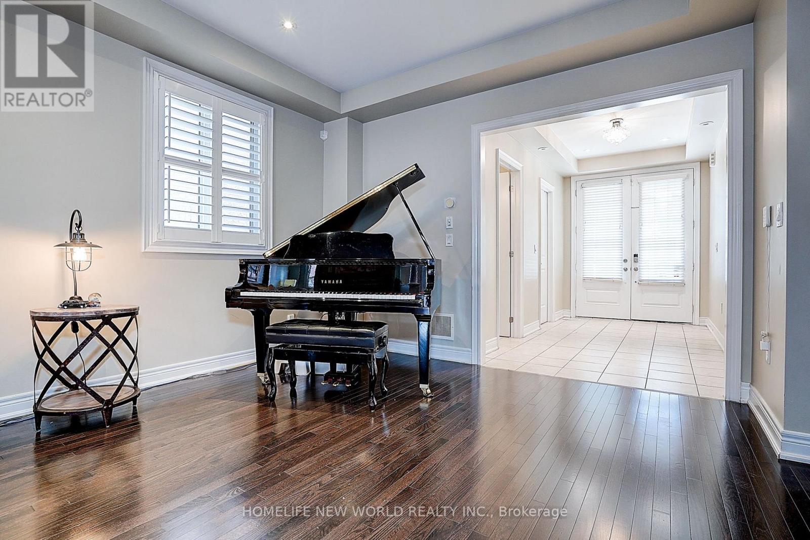 Property at 253 CANNES AVENUE image 4