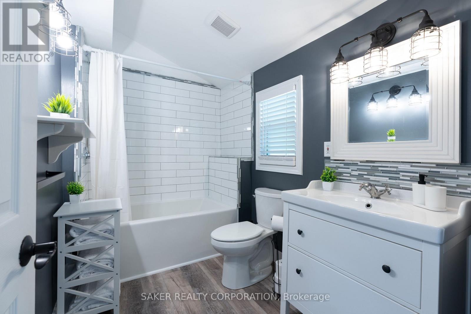 335d George Street, Central Elgin, Ontario  N5L 1C6 - Photo 33 - X12360793