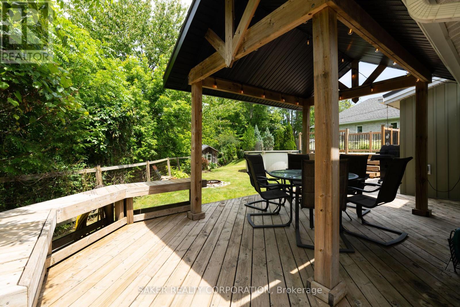 335d George Street, Central Elgin, Ontario  N5L 1C6 - Photo 6 - X12360793