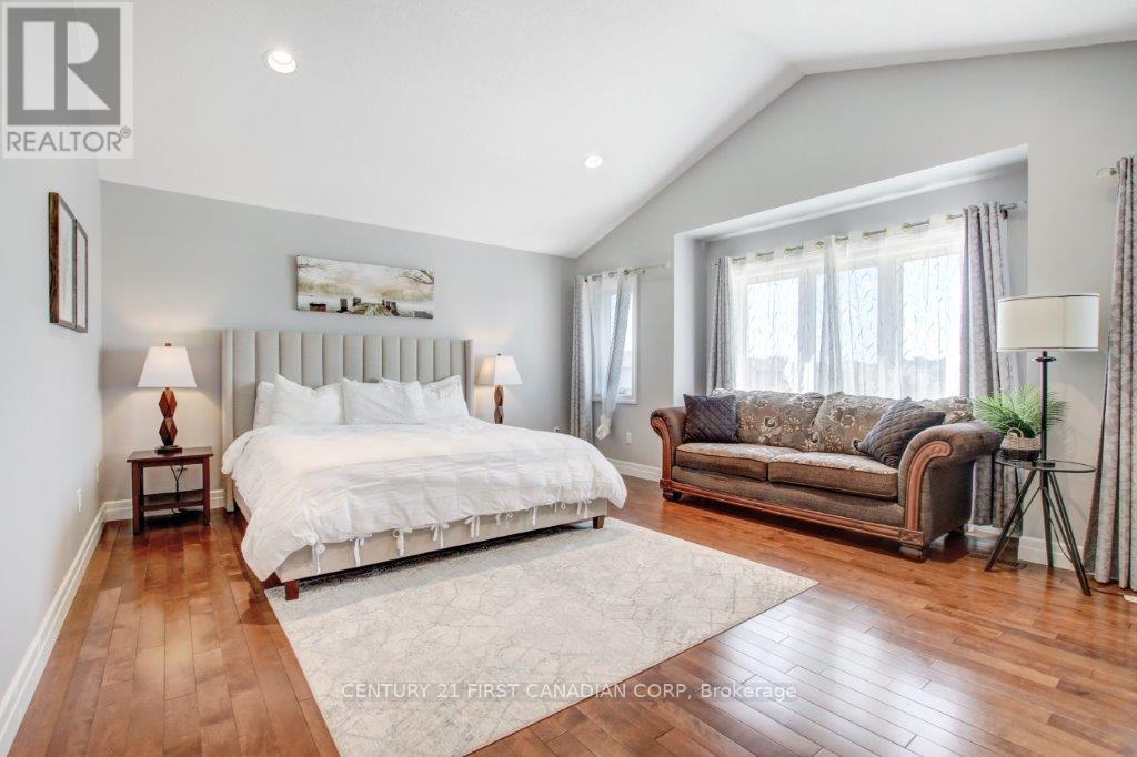 1744 Cherrywood Trail, London North, Ontario  N6H 0E2 - Photo 17 - X12360796