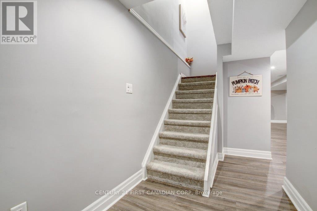 1744 Cherrywood Trail, London North, Ontario  N6H 0E2 - Photo 26 - X12360796