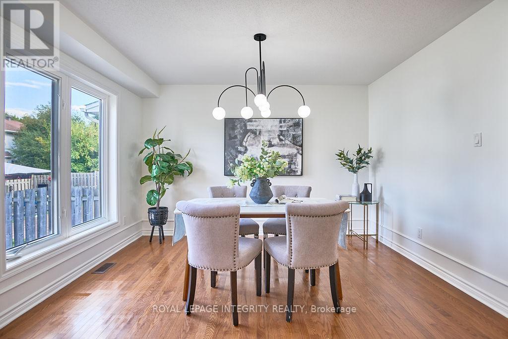 7 Dunn Street, Ottawa, Ontario  K2K 3J8 - Photo 14 - X12360797