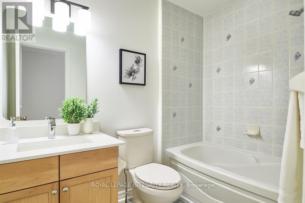 7 Dunn Street, Ottawa, Ontario  K2K 3J8 - Photo 43 - X12360797