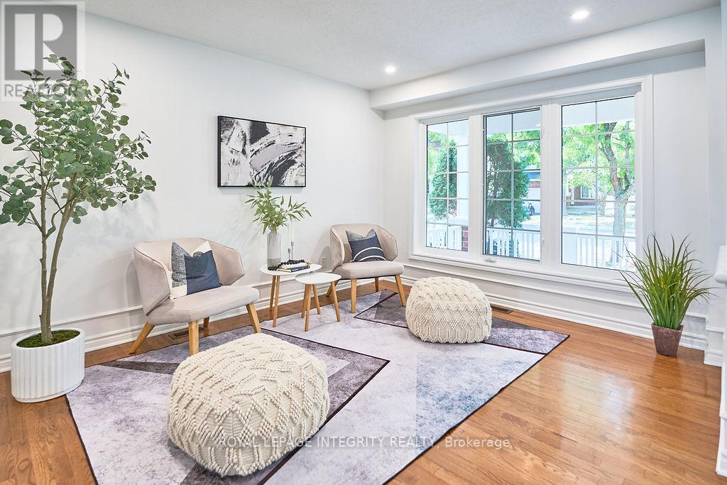 7 Dunn Street, Ottawa, Ontario  K2K 3J8 - Photo 7 - X12360797