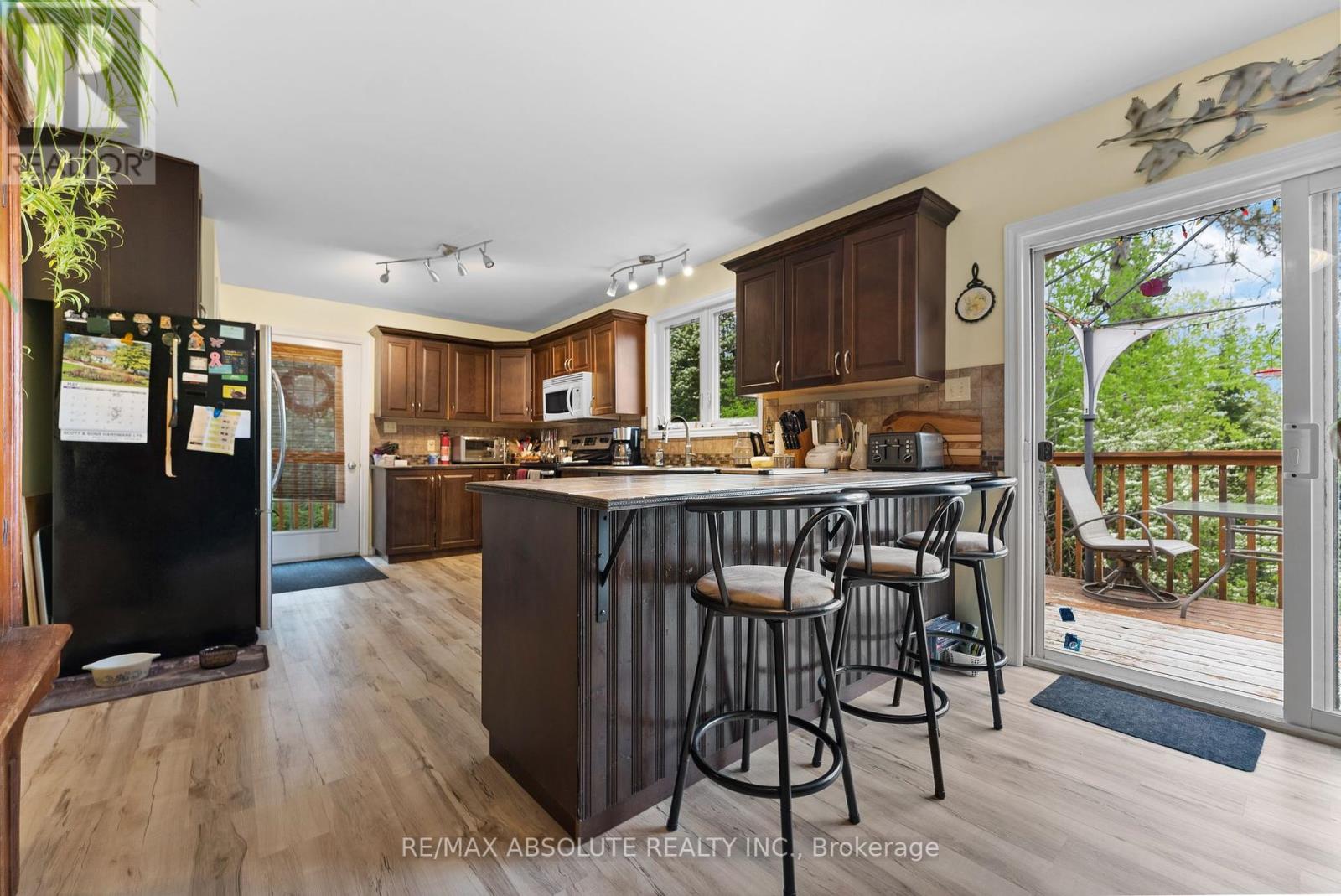 4666 Matawatchan Road, Greater Madawaska, Ontario  K0J 2R0 - Photo 8 - X12360799