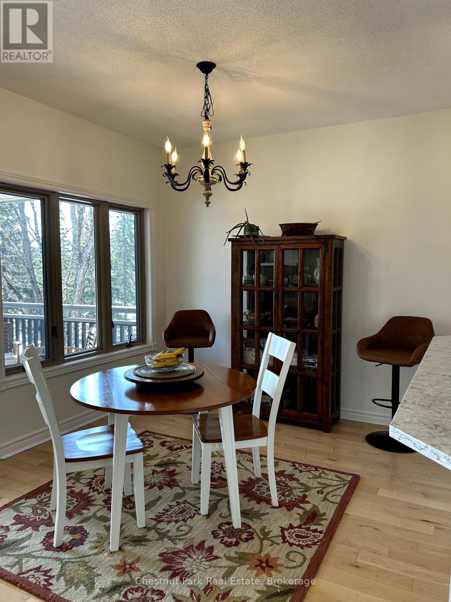 5 - 3421 Grandview Forest Drive, Huntsville, Ontario  P1H 2J5 - Photo 4 - X12360794