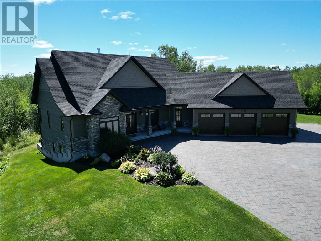 1743 O'neil Drive W, Garson, Ontario  P3L 1L6 - Photo 1 - 2123118
