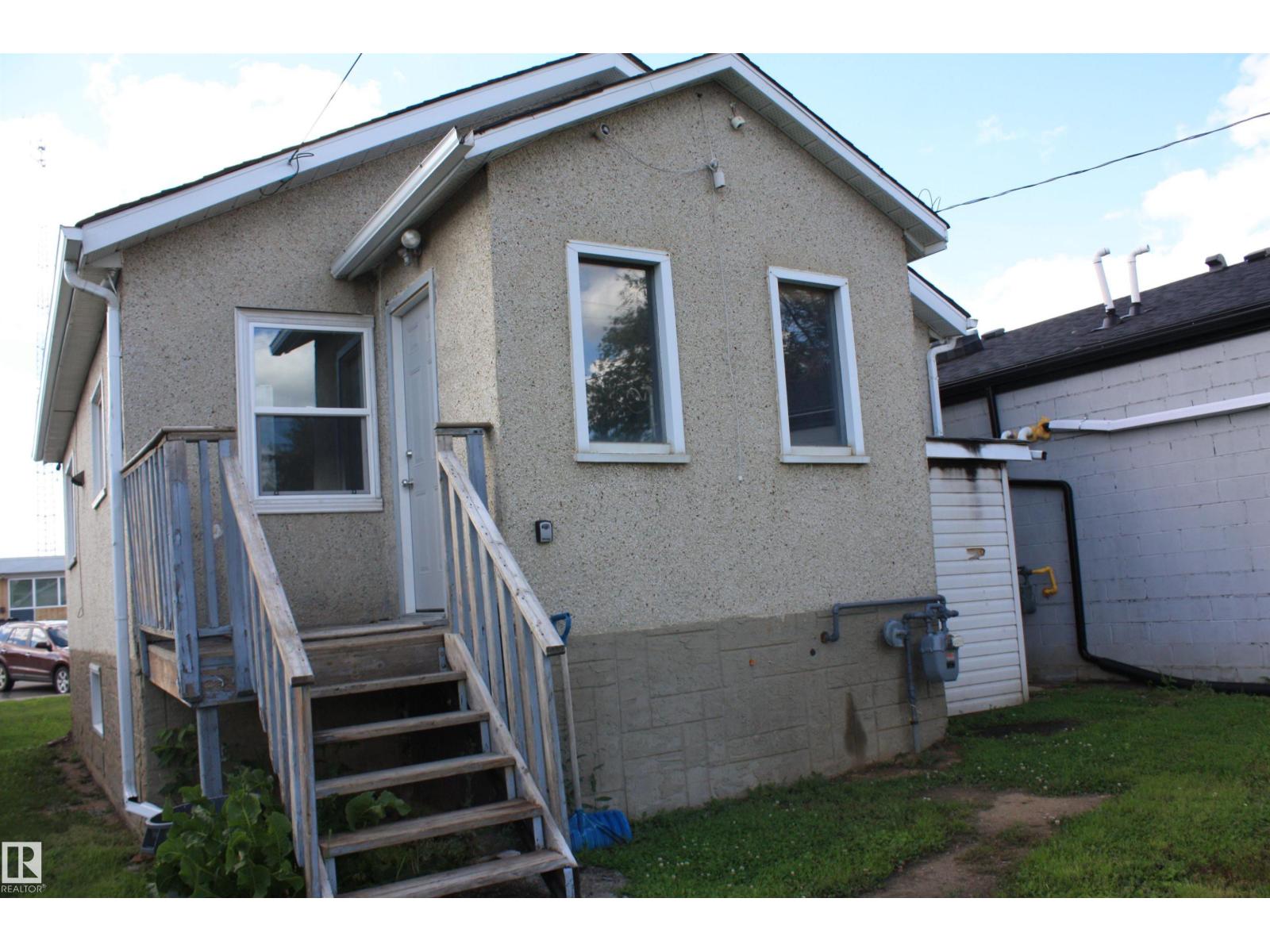 4921 49 Street, Redwater, Alberta  T0A 2W0 - Photo 3 - E4420158