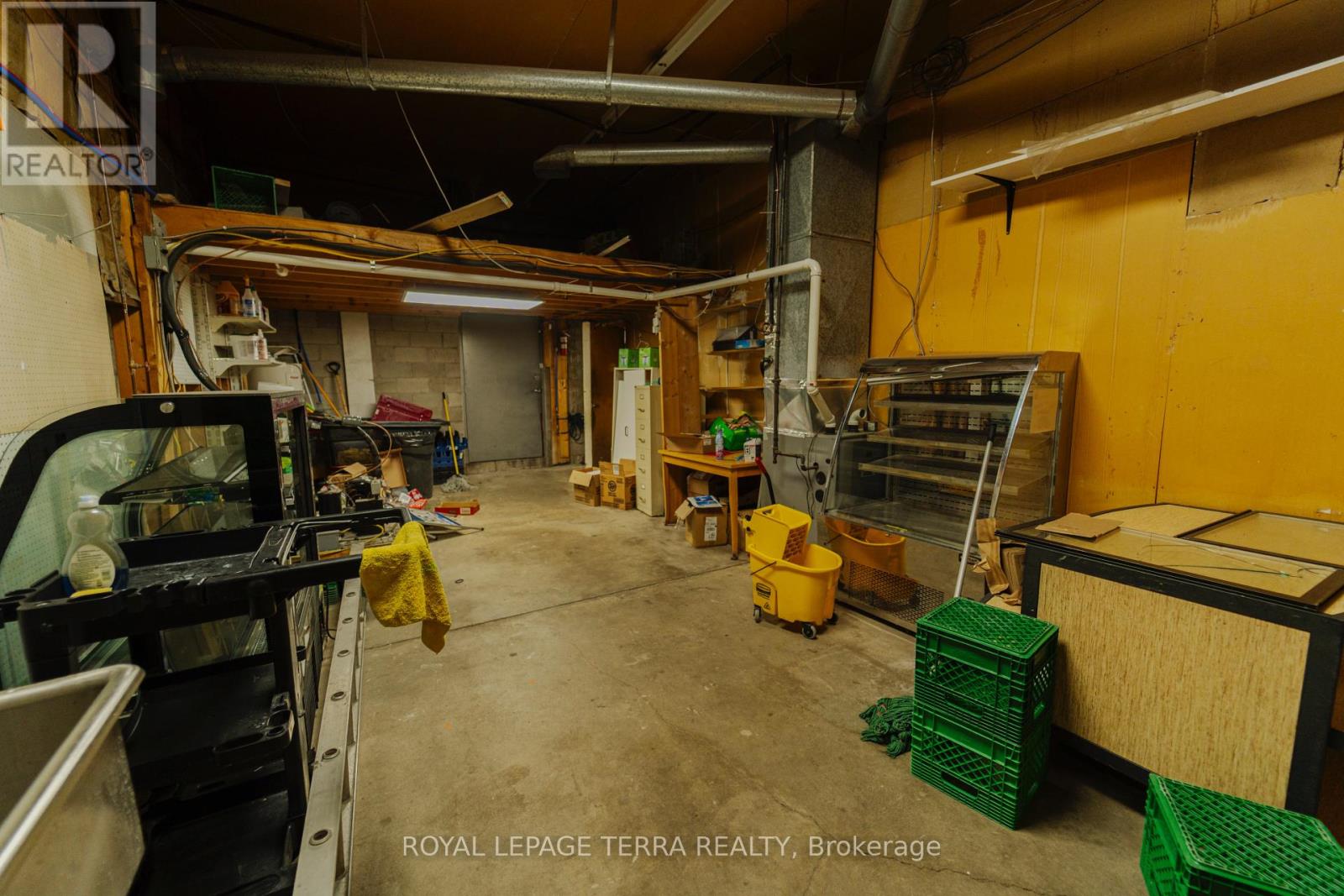 392 Concession Street, Hamilton, Ontario  L9K 1B7 - Photo 11 - X12335718