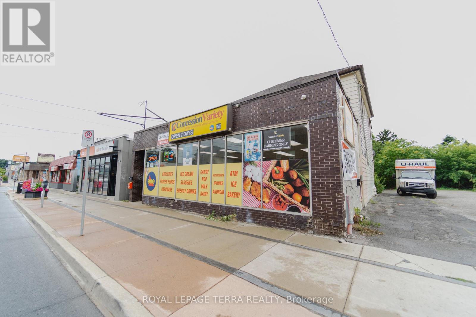 392 Concession Street, Hamilton, Ontario  L9K 1B7 - Photo 9 - X12335718