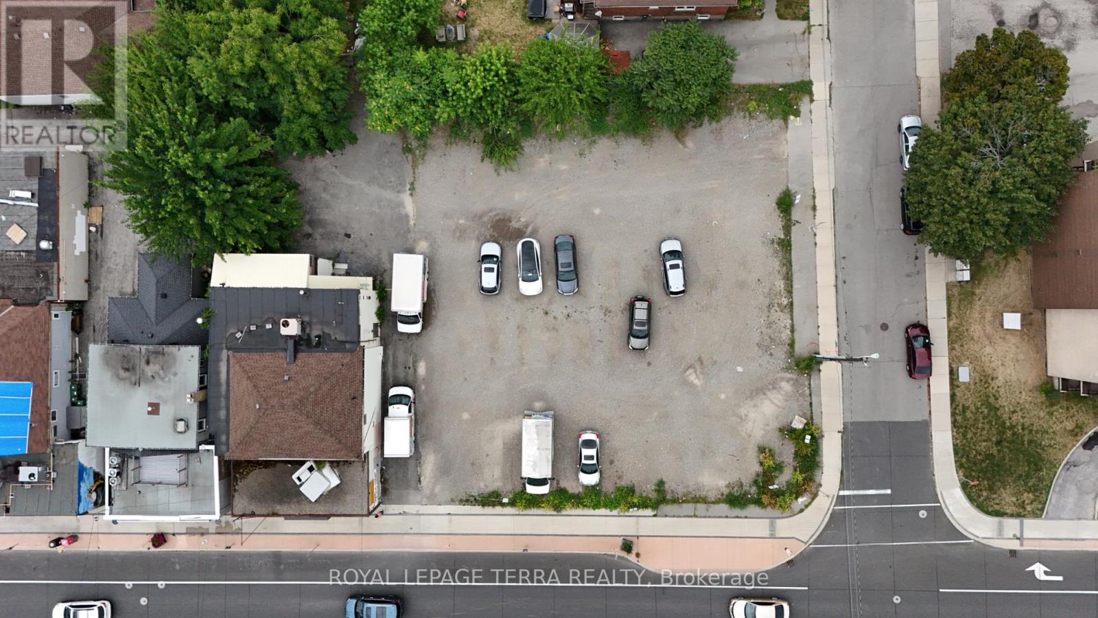 392 Concession Street, Hamilton, Ontario  L9K 1B7 - Photo 16 - X12335718