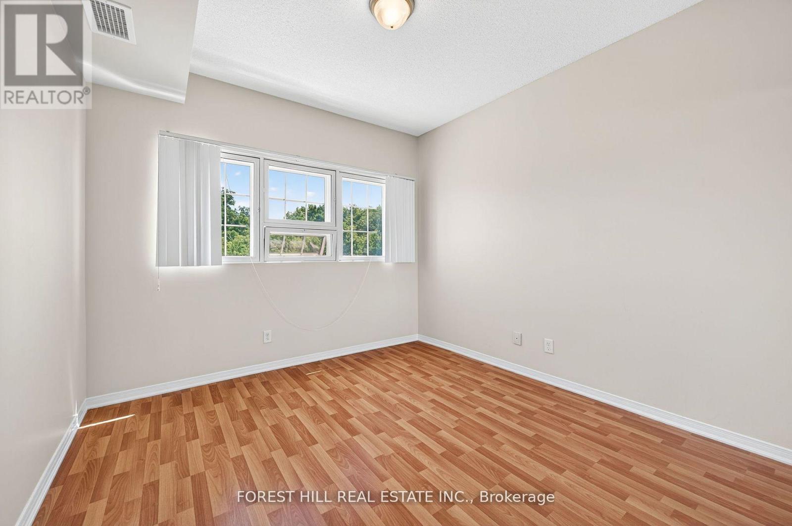 308 - 9451 Jane Street, Vaughan, Ontario  L6A 4H8 - Photo 15 - N12360761
