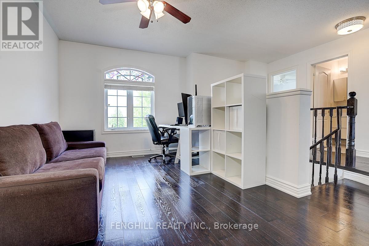 23 Vellore Woods Boulevard, Vaughan (Vellore Village), Ontario  L4H 1Y6 - Photo 13 - N12360798