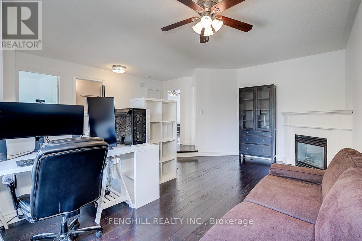 23 Vellore Woods Boulevard, Vaughan (Vellore Village), Ontario  L4H 1Y6 - Photo 14 - N12360798