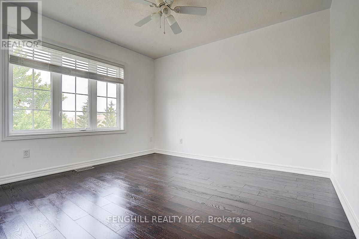23 Vellore Woods Boulevard, Vaughan (Vellore Village), Ontario  L4H 1Y6 - Photo 19 - N12360798