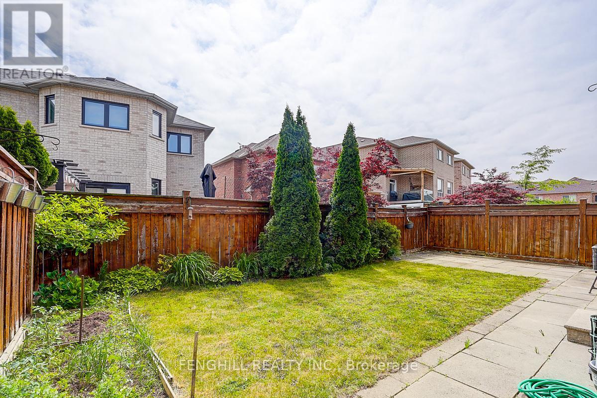 23 Vellore Woods Boulevard, Vaughan (Vellore Village), Ontario  L4H 1Y6 - Photo 28 - N12360798