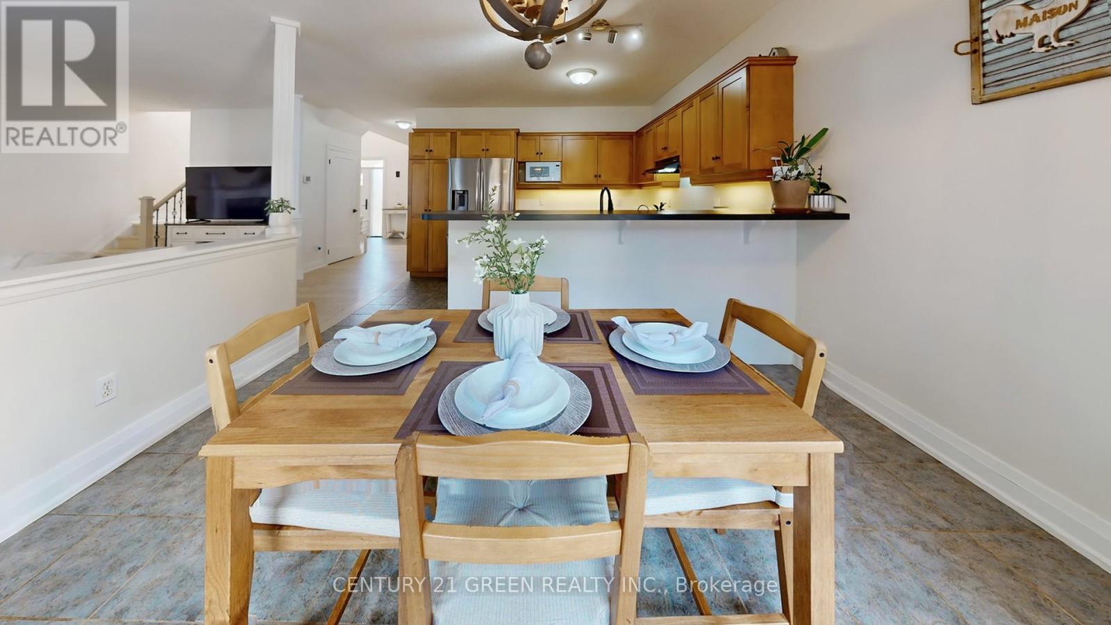 53 Abbey Road, Orangeville, Ontario  L9W 5E3 - Photo 13 - W12360802