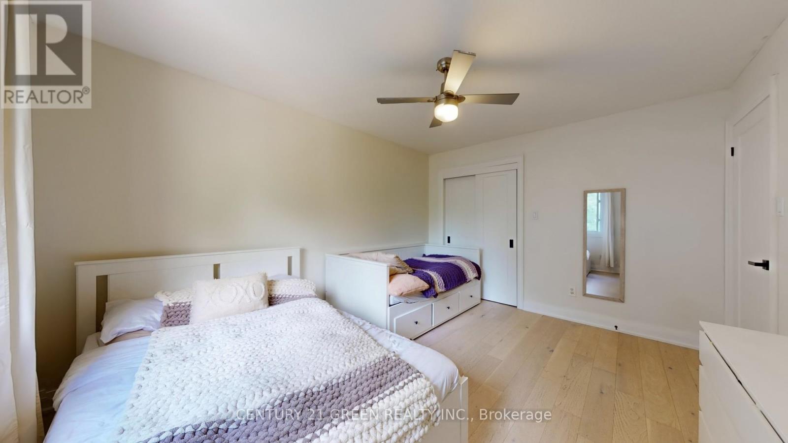 53 Abbey Road, Orangeville, Ontario  L9W 5E3 - Photo 34 - W12360802