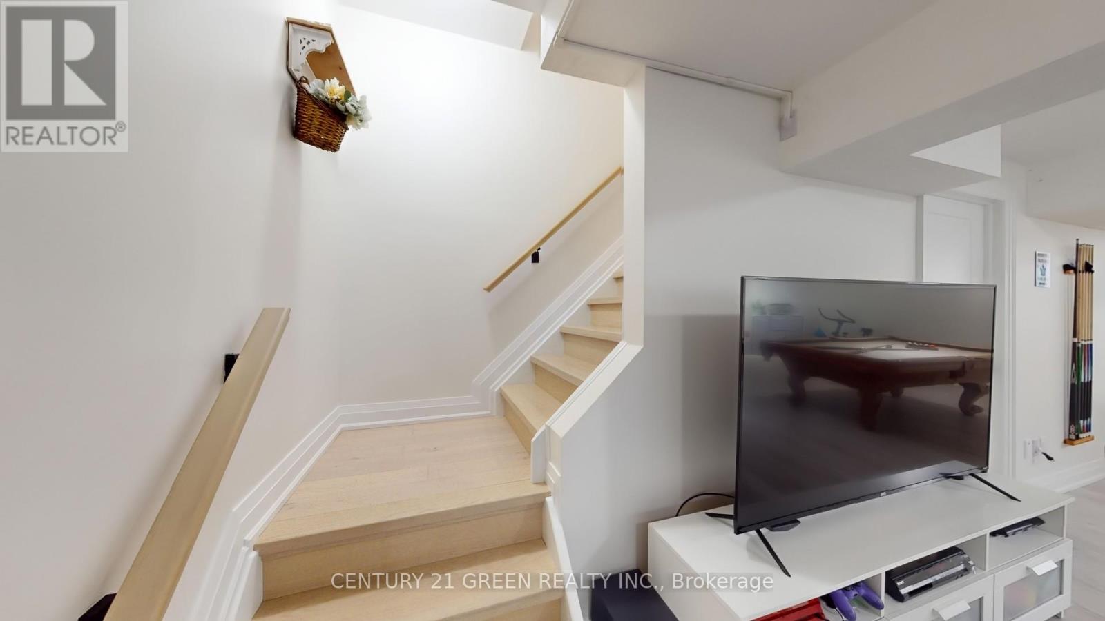 53 Abbey Road, Orangeville, Ontario  L9W 5E3 - Photo 39 - W12360802