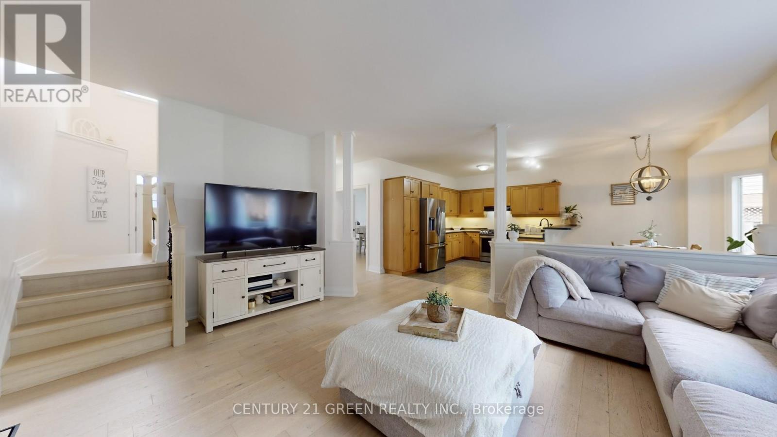 53 Abbey Road, Orangeville, Ontario  L9W 5E3 - Photo 8 - W12360802