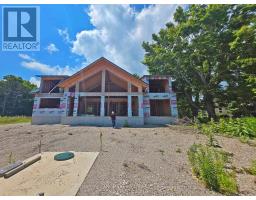 243 ISTHMUS BAY ROAD, Northern Bruce Peninsula, Ontario