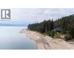 3242 Highway 23, nakusp, British Columbia