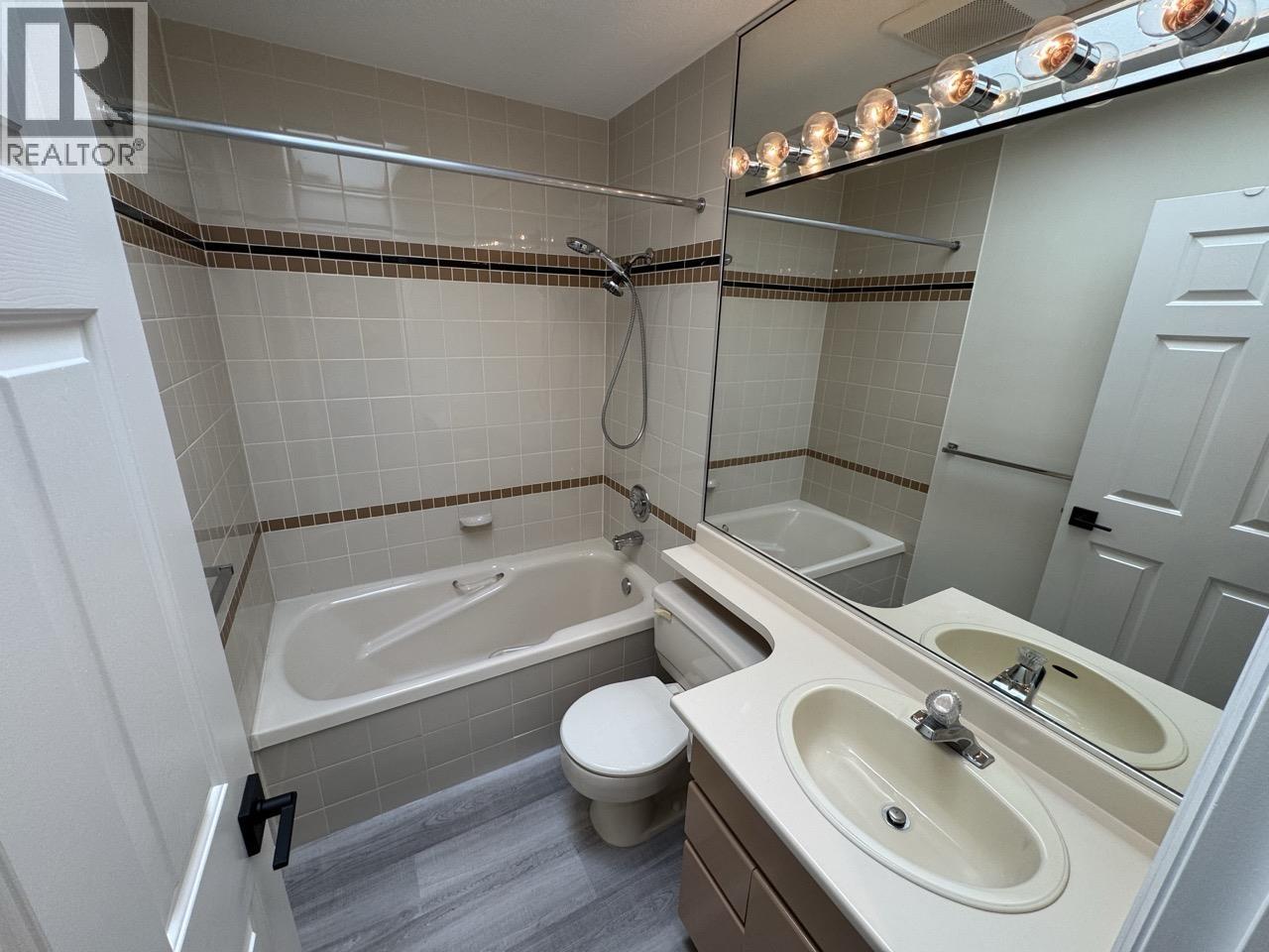 1207 Confederation Dr, Port Coquitlam, British Columbia  V3C 6B8 - Photo 13 - R3039914