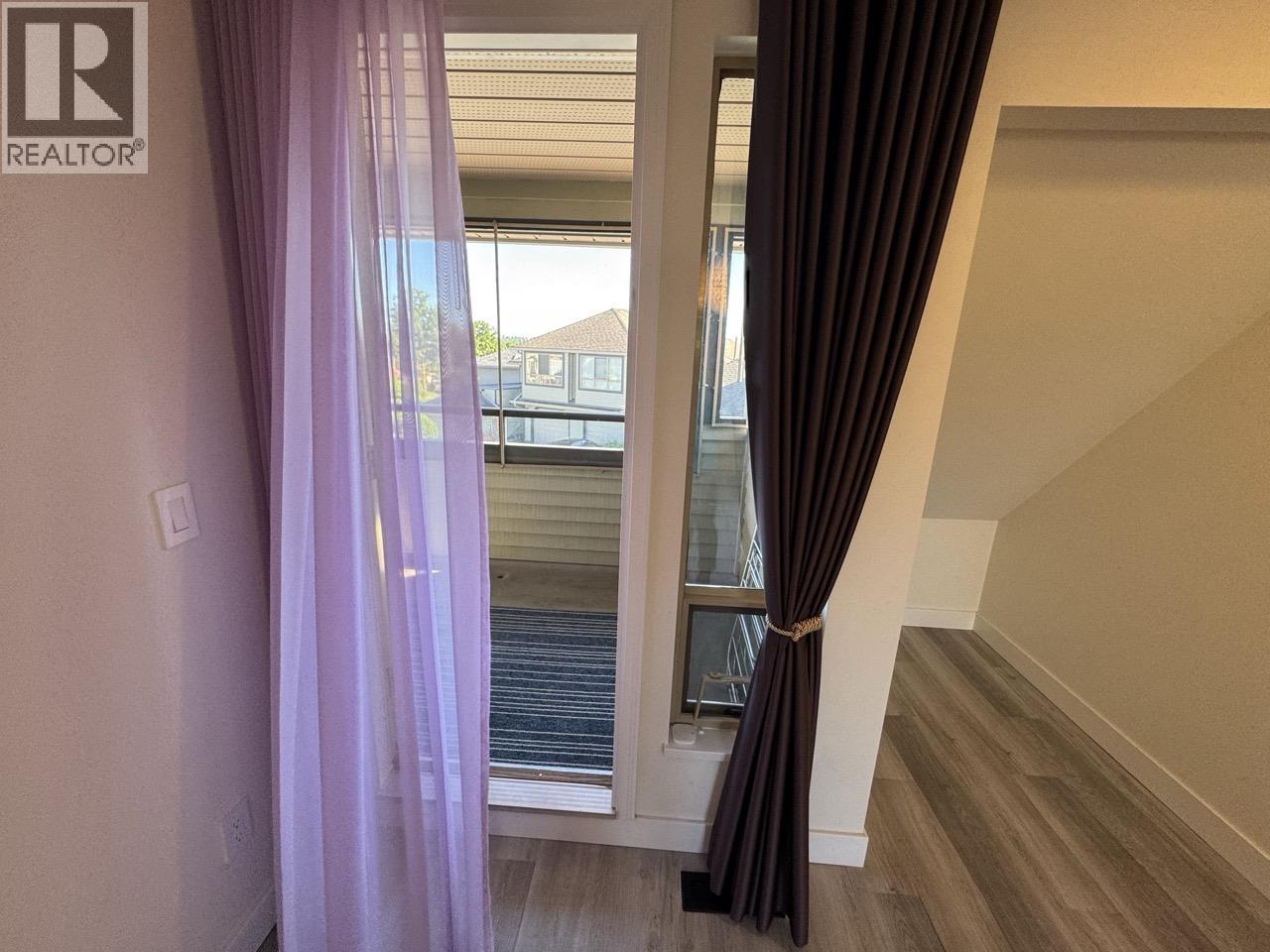1207 Confederation Dr, Port Coquitlam, British Columbia  V3C 6B8 - Photo 21 - R3039914