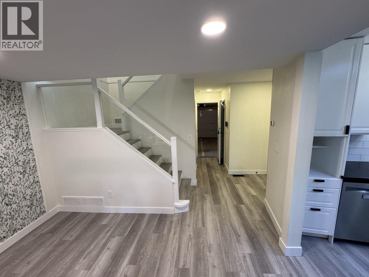 1207 Confederation Dr, Port Coquitlam, British Columbia  V3C 6B8 - Photo 29 - R3039914