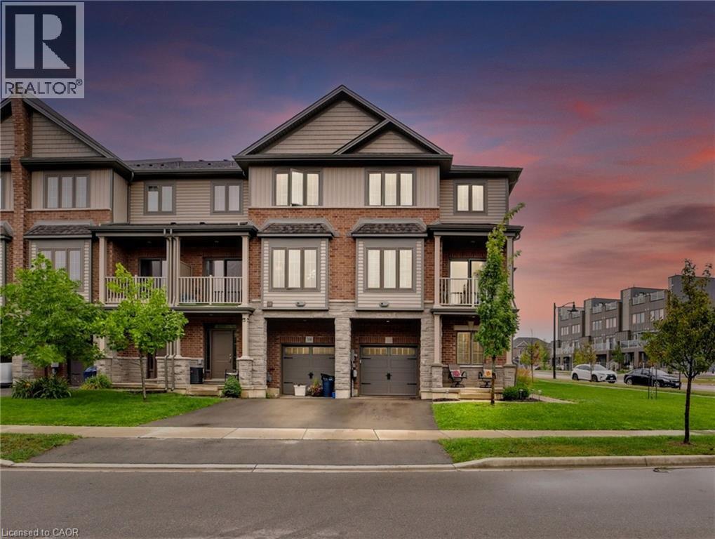 101 Mallard Trail, Waterdown, Ontario  L8B 1W5 - Photo 2 - 40762269