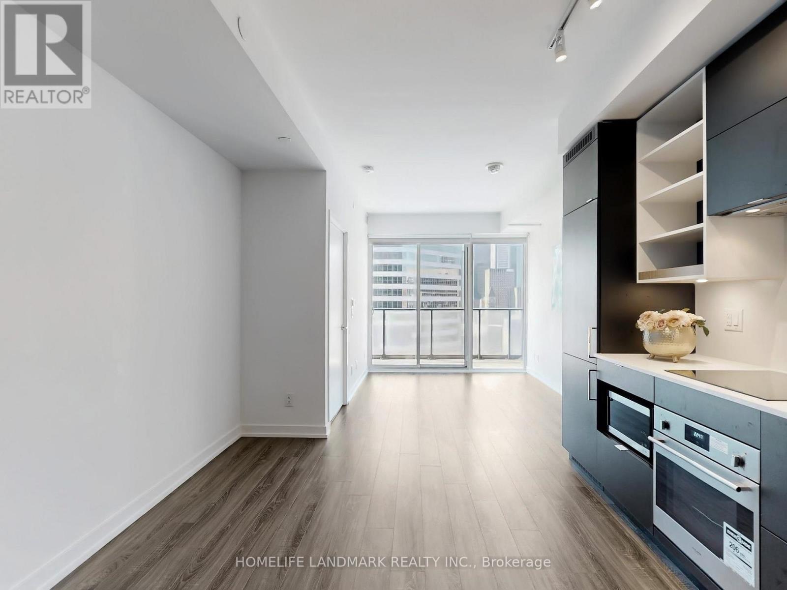 2007 - 20 Edward Street, Toronto, Ontario  M5G 0C5 - Photo 2 - C12360816
