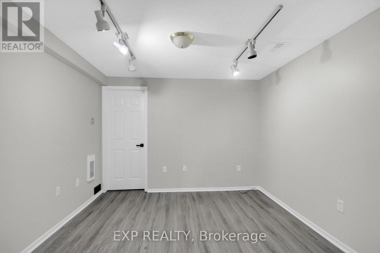 1083 Eadie Road, Russell, Ontario  K4R 1E5 - Photo 17 - X12360830
