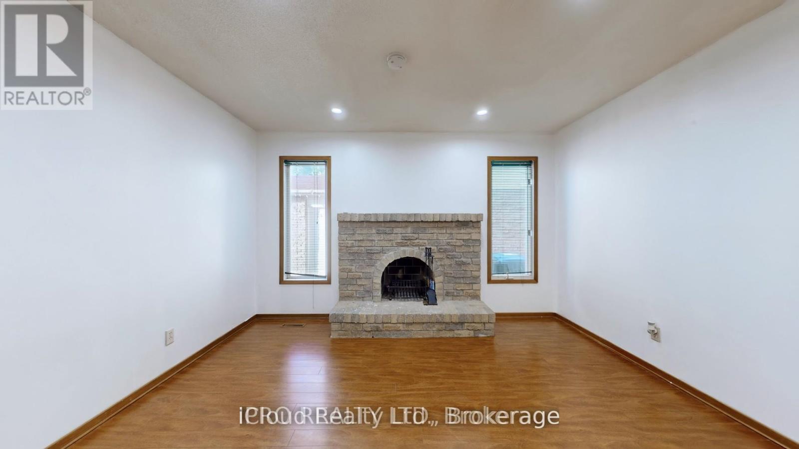 32 Dafoe Crescent, Brampton (Fletcher's West), Ontario  L6Y 2L2 - Photo 25 - W12360818