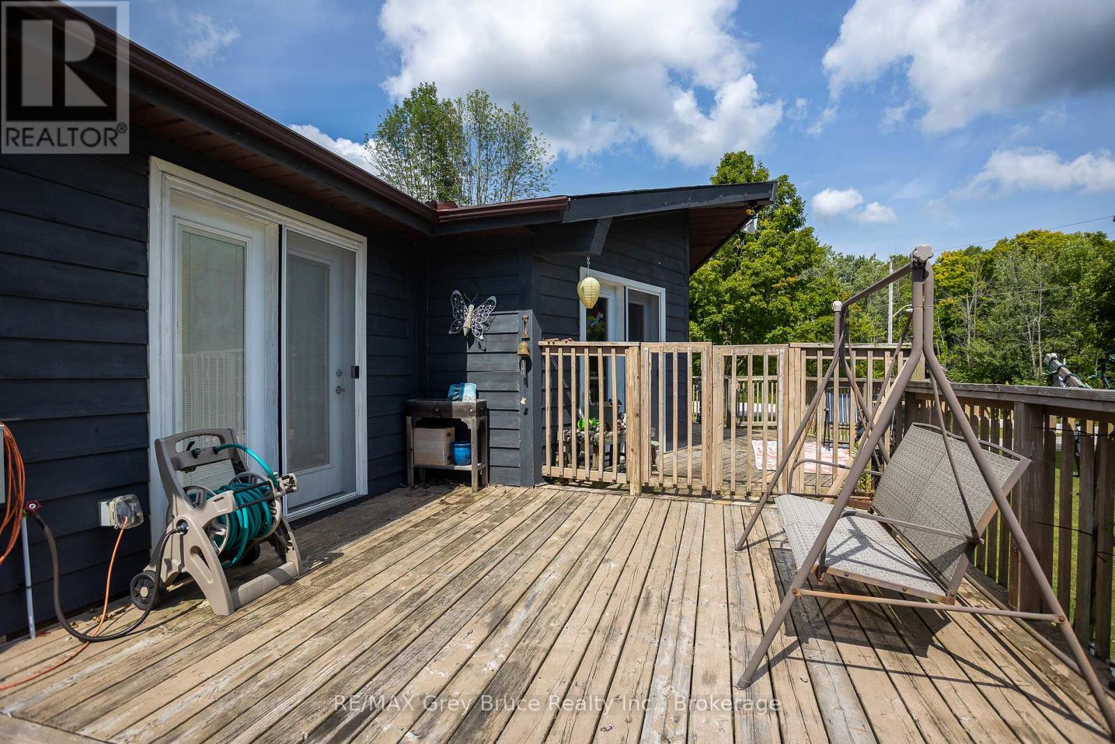 201 Division Street, Georgian Bluffs, Ontario  N0H 2K0 - Photo 37 - X12360870
