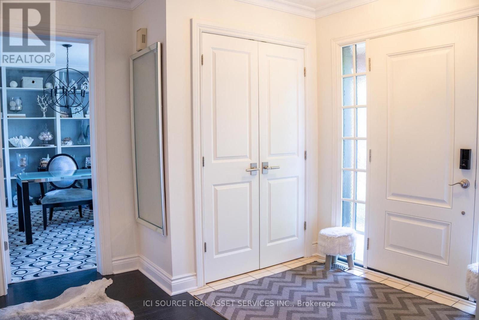 149 Lanigan Crescent, Ottawa, Ontario  K2S 1G9 - Photo 4 - X12360815