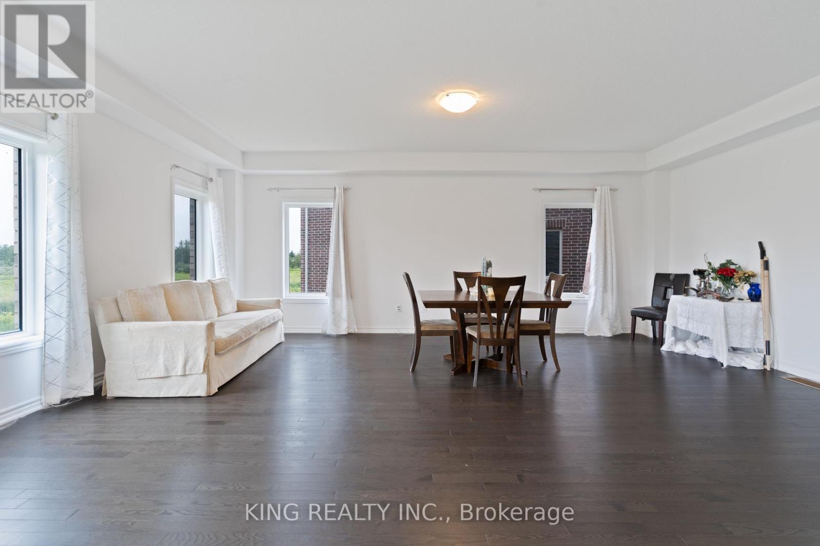 373 Russell Street, Southgate, Ontario  N0C 1B1 - Photo 7 - X12360819