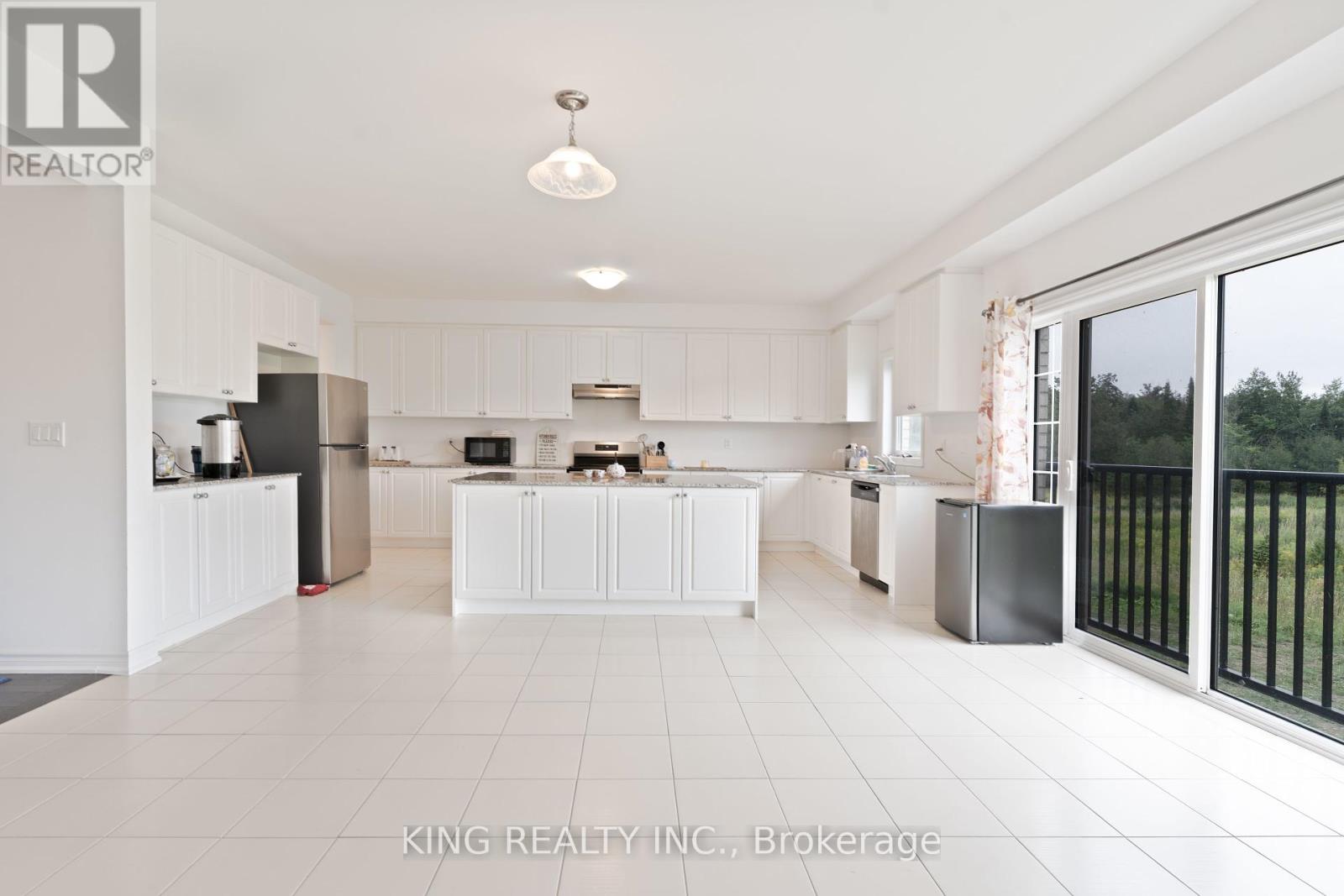 373 Russell Street, Southgate, Ontario  N0C 1B1 - Photo 9 - X12360819
