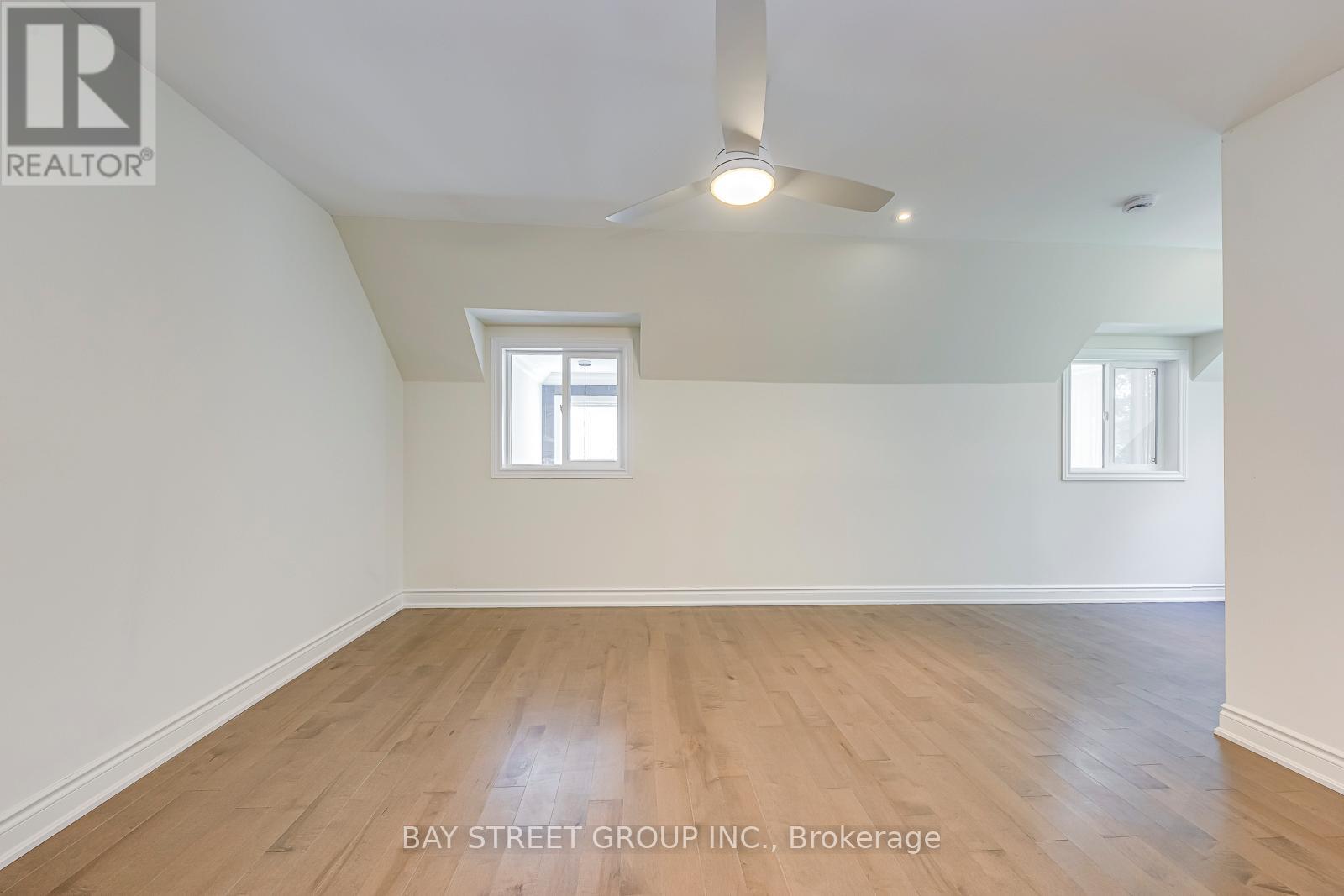 2273 Woodfield Road, Oakville, Ontario  L6H 6Y8 - Photo 30 - W12358783