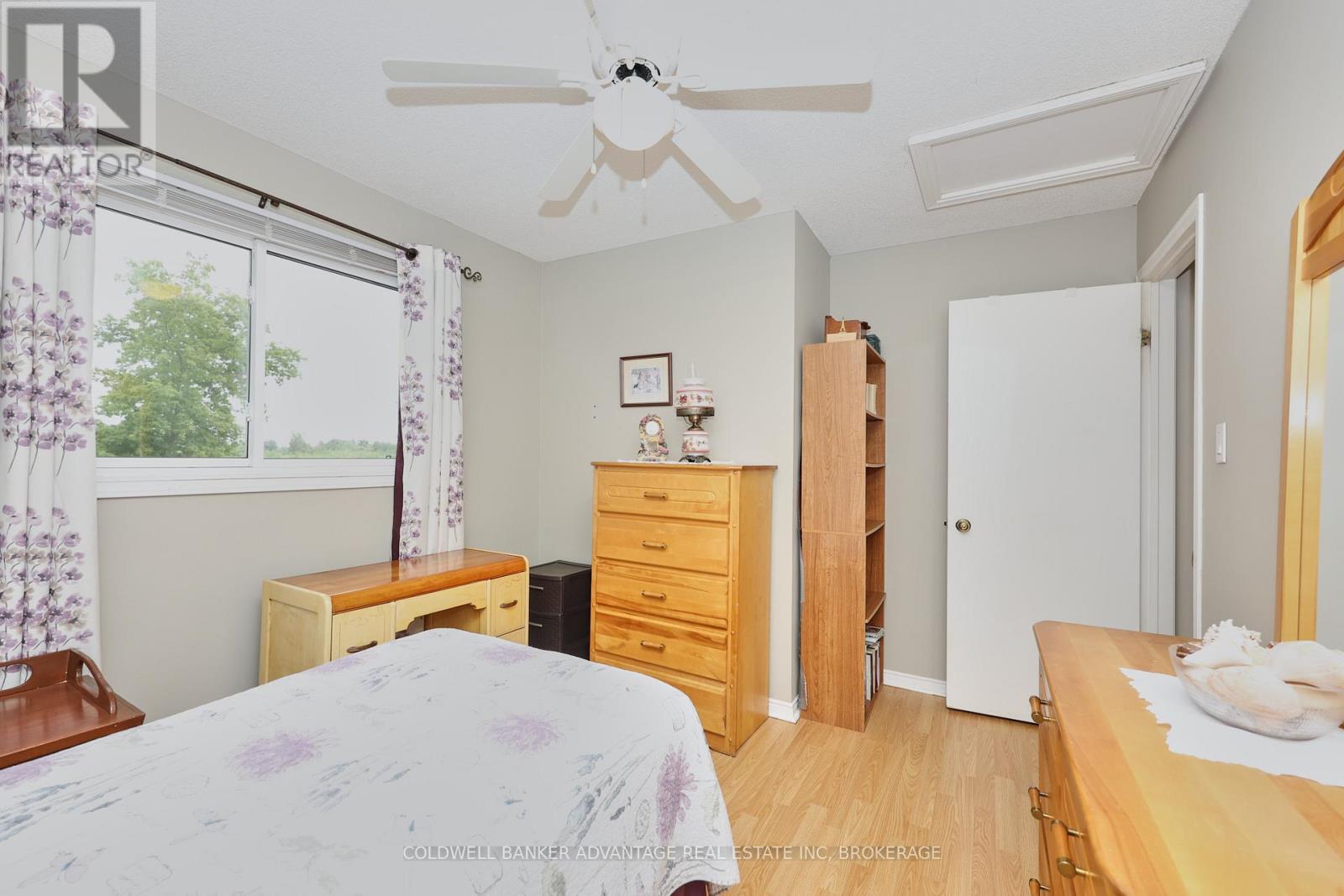 147 Briarsdale Crescent, Welland, Ontario  L3C 6S2 - Photo 20 - X12294064