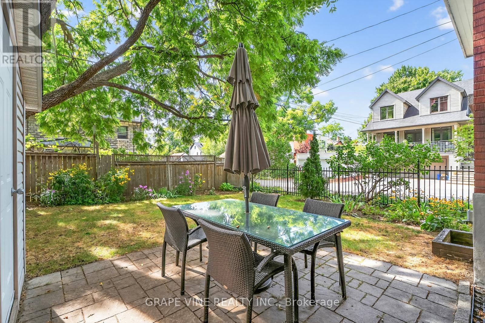 Property at 65 BRISTOL AVENUE image 4