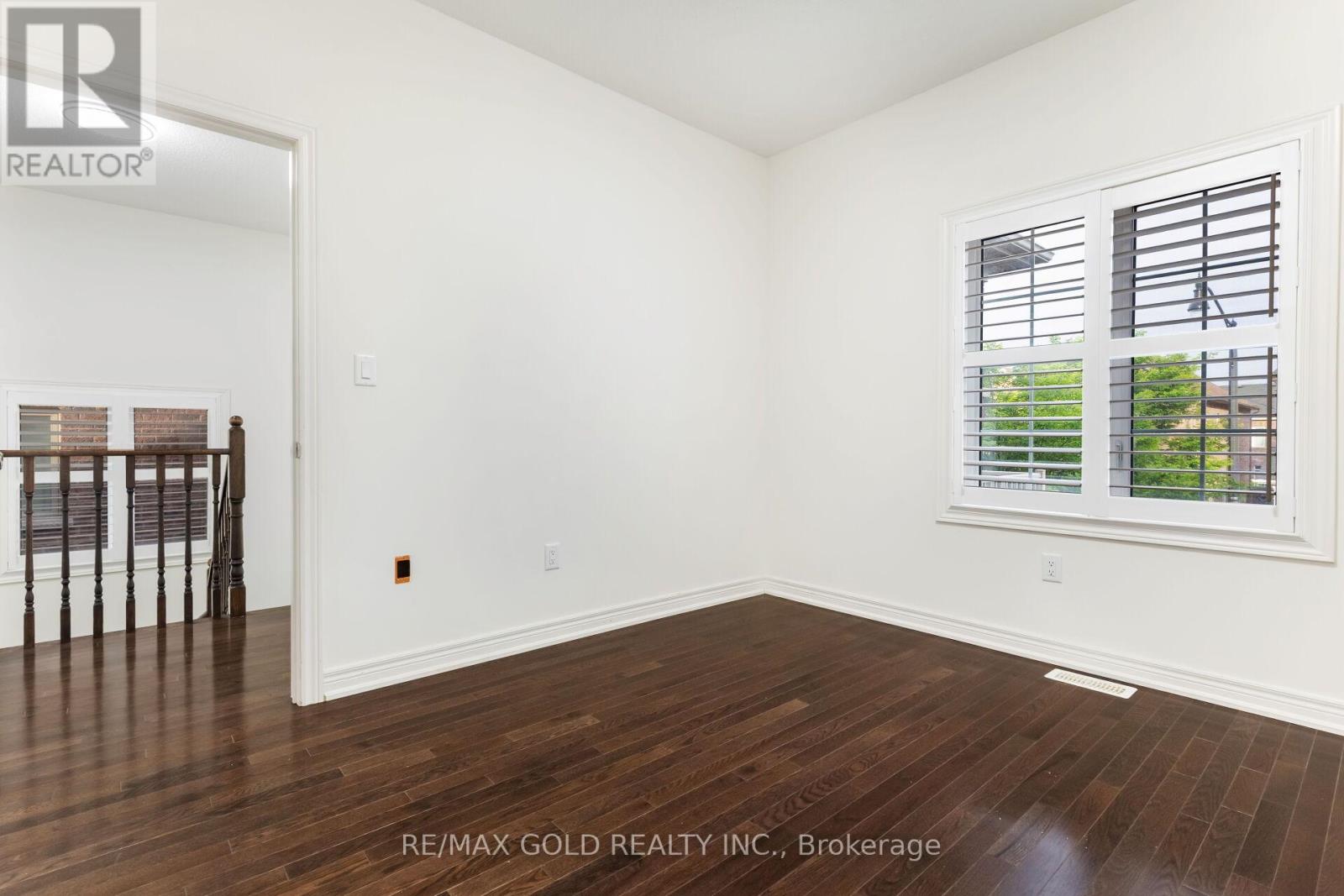 86 Humberstone Crescent, Brampton, Ontario  L7A 4C1 - Photo 28 - W12344514